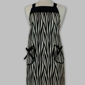 Gourmet Club Hostess Apron